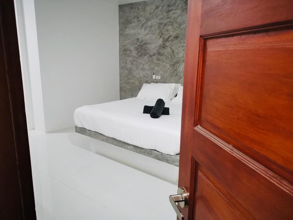 The Sky Hometel Koh Tao Exterior photo